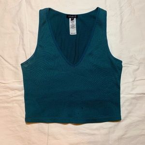 Green dynamite crop top, size XS